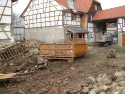 NOVUS DOMUS Immobilien, Sanierung Fachwerkhaus: Zweifamilienhaus mit Tradition in Schwabhausen bei Gotha